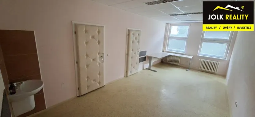 Pronájem ordinace, Opava - Předměstí, Těšínská, 140 m2