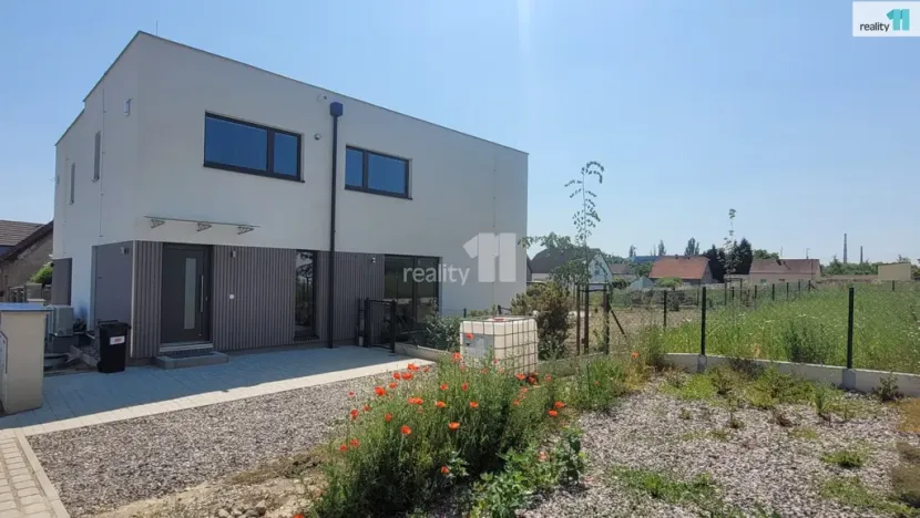 Pronájem rodinného domu, Kladno, Pechlátova, 119 m2
