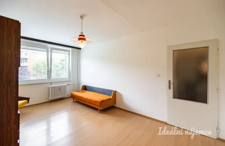 Pronájem bytu 2+kk, Praha, Boháčova, 43 m2
