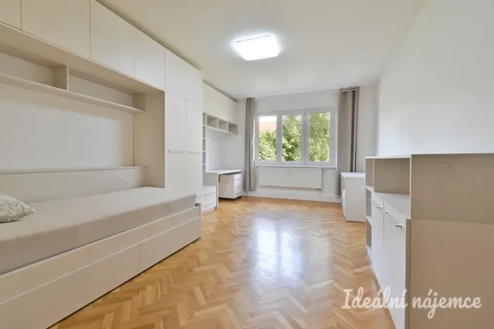 Pronájem bytu 3+1, Kuřim, Školní, 102 m2