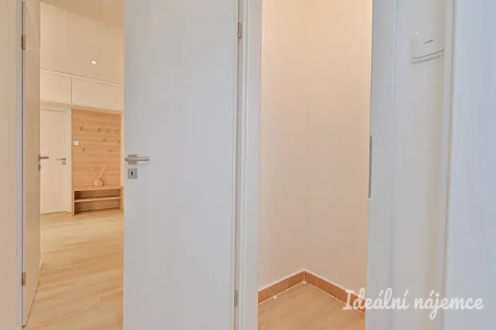 Pronájem bytu 3+1, Kuřim, Školní, 102 m2