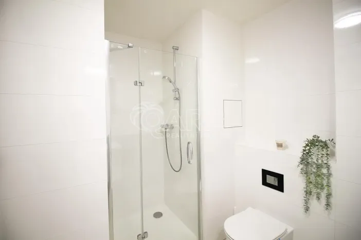 Pronájem bytu 1+kk, Praha - Kbely, Plzákova, 30 m2