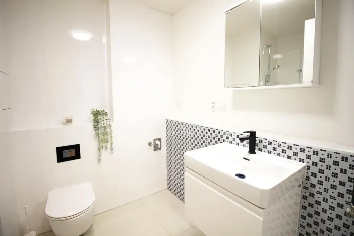 Pronájem bytu 1+kk, Praha - Kbely, Plzákova, 30 m2