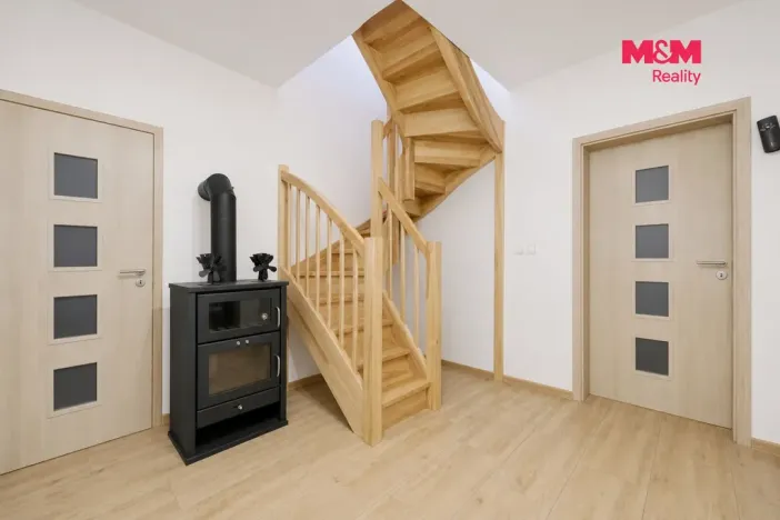 Prodej rodinného domu, Golčův Jeníkov, Ráj, 140 m2
