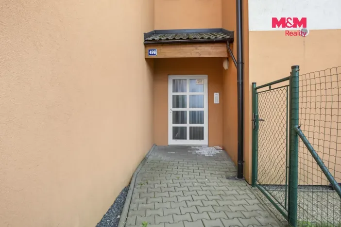 Pronájem bytu 3+1, Nupaky, U Školky, 72 m2