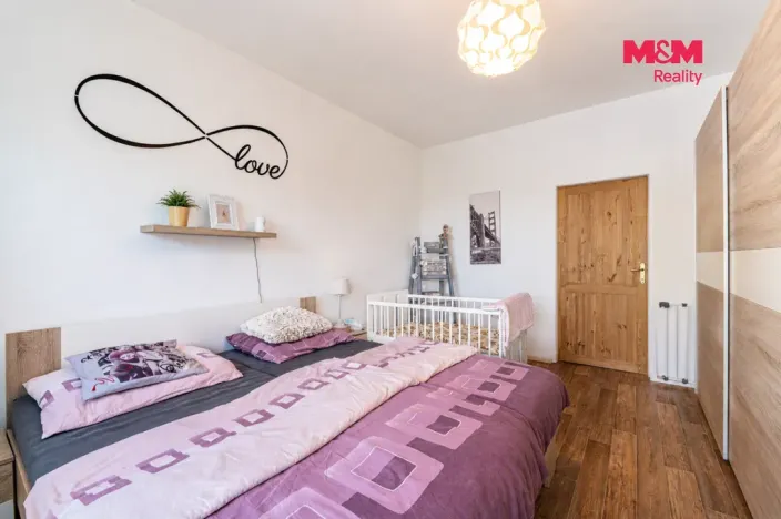 Prodej bytu 3+1, Kamenický Šenov, Pískovec I, 90 m2