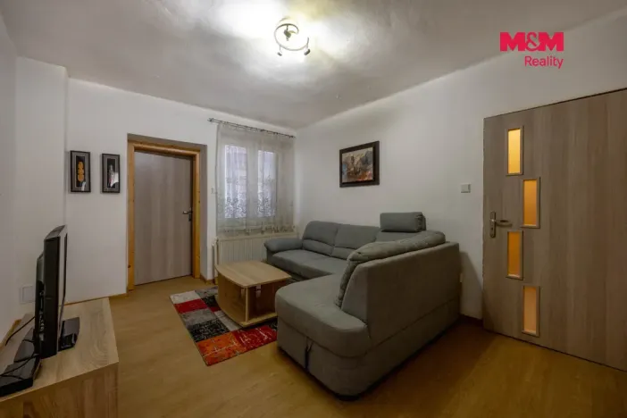 Prodej rodinného domu, Charváty - Čertoryje, 90 m2