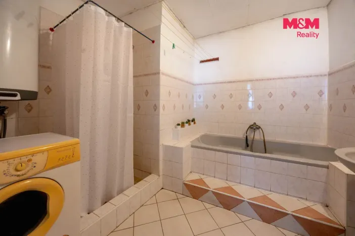 Prodej rodinného domu, Charváty - Čertoryje, 90 m2
