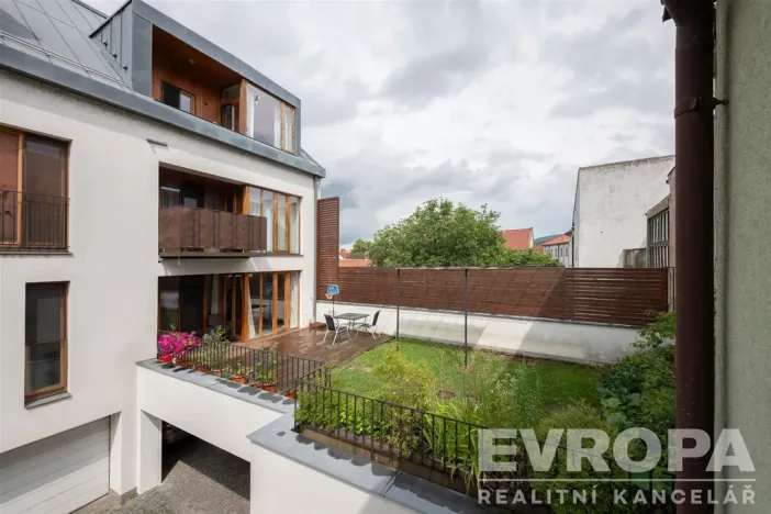 Prodej bytu 3+kk, Řevnice, Komenského, 140 m2