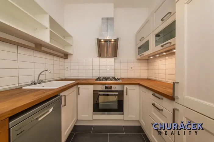 Pronájem bytu 2+kk, Praha - Nusle, Pod pramenem, 42 m2