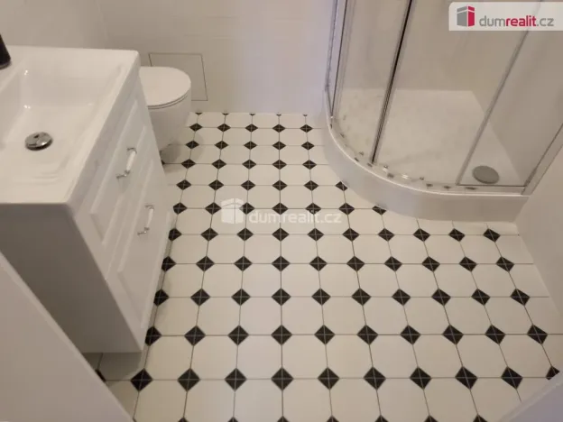 Pronájem bytu 2+kk, Karlovy Vary, Ondřejská, 40 m2
