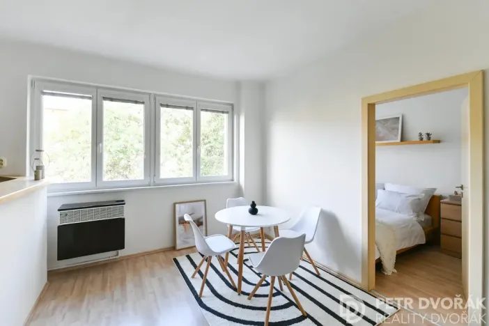 Prodej bytu 2+kk, Praha - Krč, Krchlebská, 40 m2