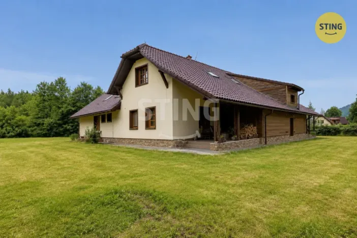 Prodej vícegeneračního domu, Morávka, 708 m2