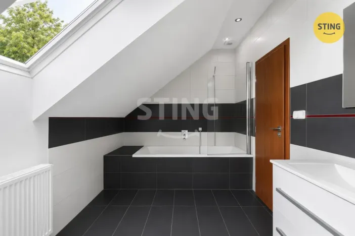 Prodej vícegeneračního domu, Morávka, 708 m2