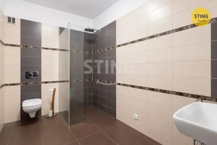 Prodej vícegeneračního domu, Morávka, 708 m2