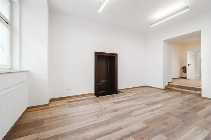 Pronájem obchodního prostoru, Praha - Nové Město, Sokolská, 50 m2