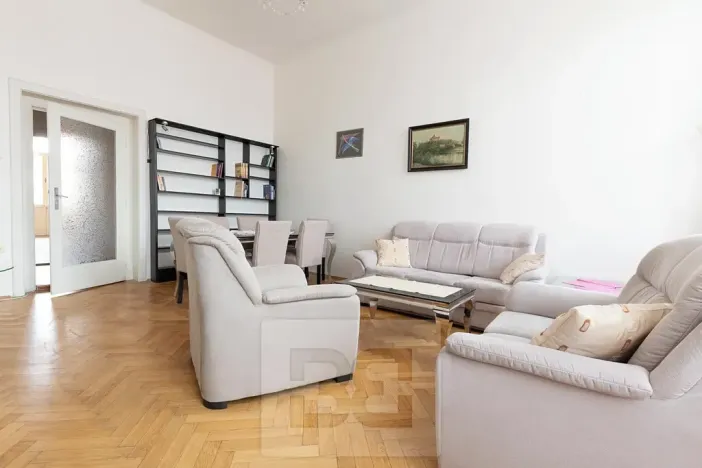 Pronájem bytu 3+1, Praha - Nové Město, Hálkova, 102 m2