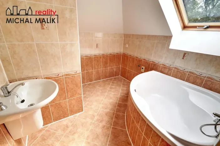 Pronájem bytu 3+kk, Hranice, Hřbitovní, 71 m2