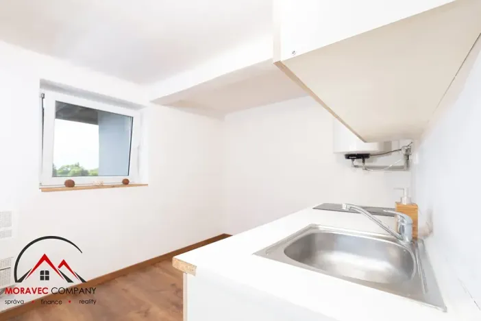 Pronájem bytu 1+1, Ostrava, Mariánskohorská, 31 m2