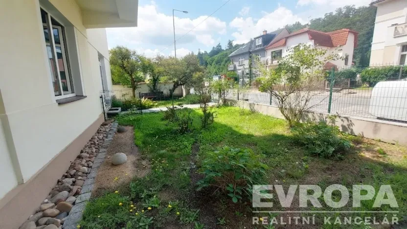 Pronájem kanceláře, Praha - Zbraslav, Žitavského, 65 m2