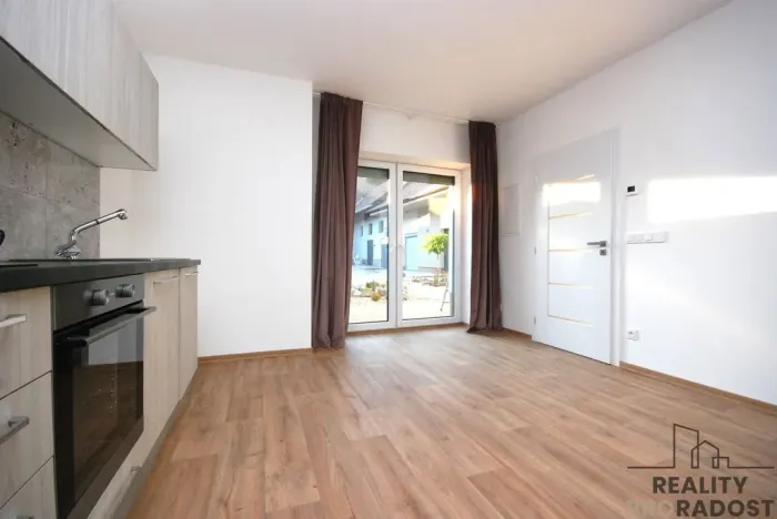 Pronájem bytu 2+kk, Velké Pavlovice, Hlavní, 50 m2