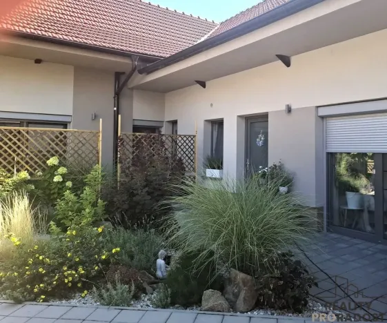 Pronájem bytu 2+kk, Velké Pavlovice, Hlavní, 50 m2
