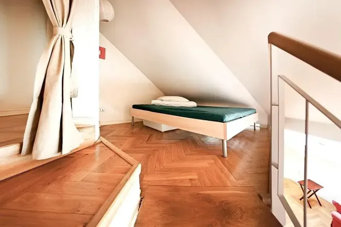 Pronájem bytu 1+kk, Praha - Vinohrady, Varšavská, 46 m2