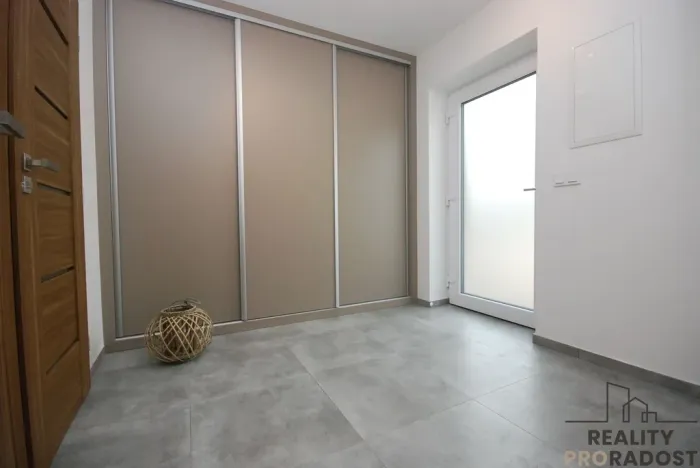 Pronájem bytu 1+kk, Velké Pavlovice, Hlavní, 33 m2