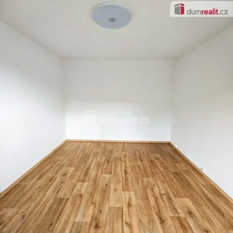 Pronájem bytu 1+1, Děčín - Děčín IX-Bynov, Na Pěšině, 35 m2
