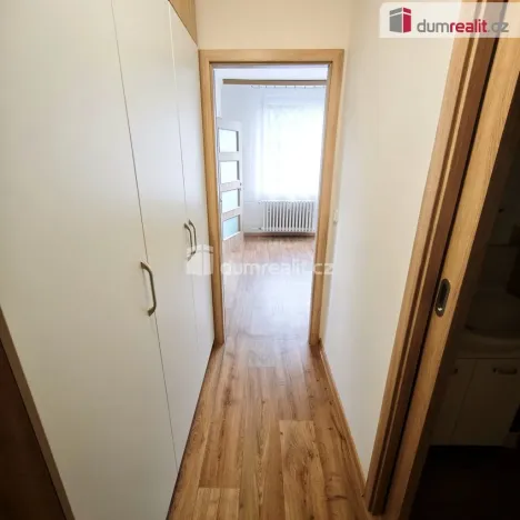 Pronájem bytu 1+1, Děčín - Děčín IX-Bynov, Na Pěšině, 35 m2