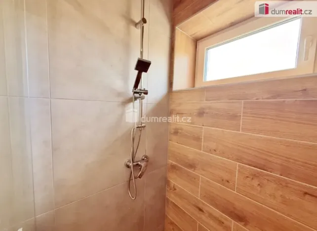 Pronájem bytu 2+1, Chabařovice, V Aleji, 40 m2