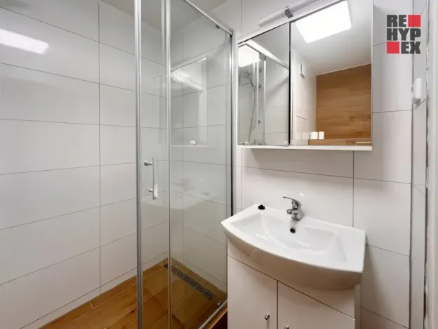 Pronájem bytu 1+1, Jablonec nad Nisou, Na Vršku, 40 m2