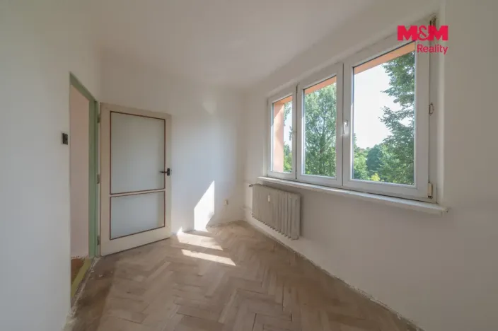 Prodej bytu 3+1, Karviná - Ráj, Haškova, 58 m2