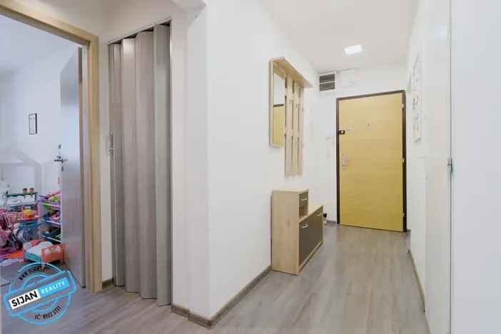 Prodej bytu 3+1, Krnov, E. Hakena, 78 m2