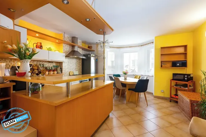 Prodej rodinného domu, Opava, Slezská, 165 m2