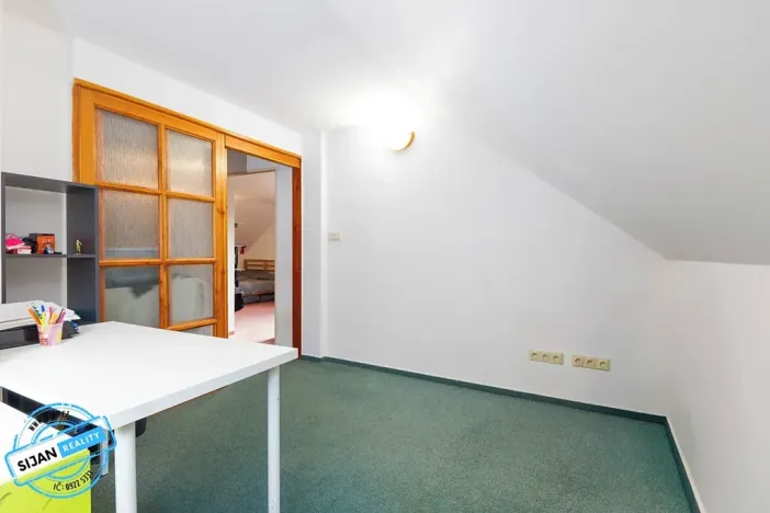 Prodej rodinného domu, Opava, Slezská, 165 m2