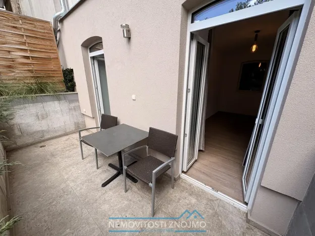 Pronájem bytu 2+kk, Znojmo, Palackého, 55 m2