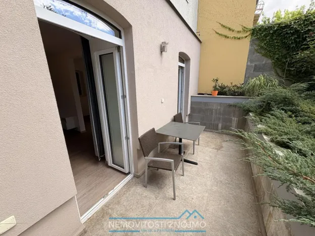 Pronájem bytu 2+kk, Znojmo, Palackého, 55 m2