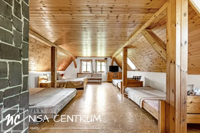 Prodej rodinného domu, Křižany, 220 m2