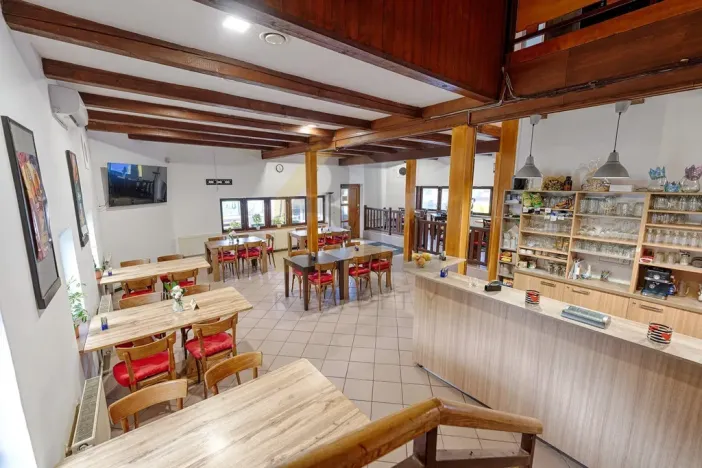 Prodej restaurace, Hodonín, Brandlova, 299 m2