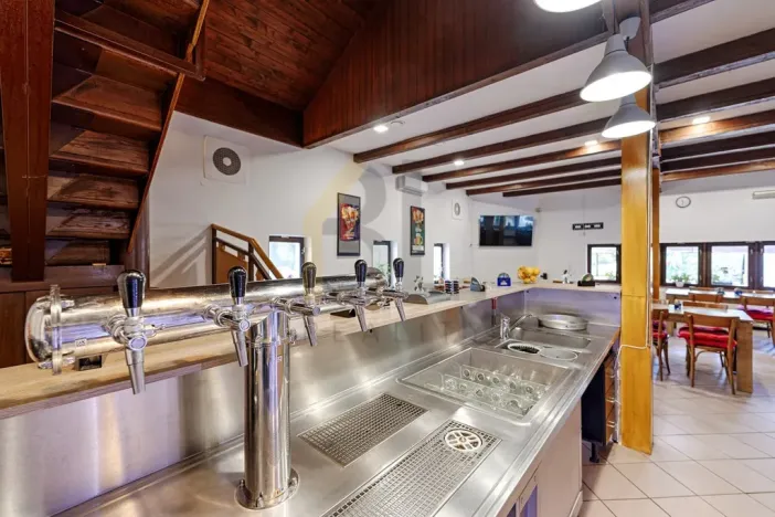 Prodej restaurace, Hodonín, Brandlova, 299 m2