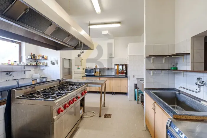 Prodej restaurace, Hodonín, Brandlova, 299 m2