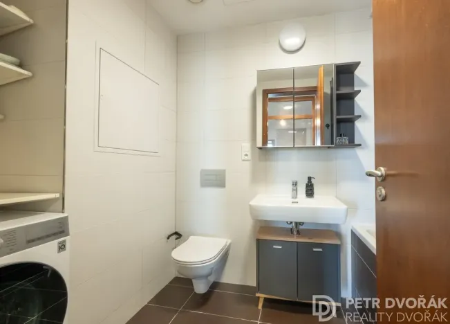 Prodej bytu 2+kk, Praha - Stodůlky, Jeremiášova, 47 m2