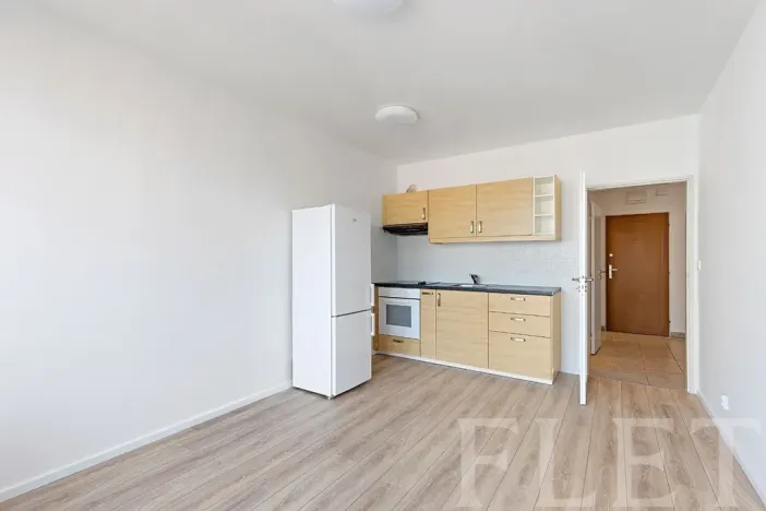 Pronájem bytu 2+kk, Praha - Troja, Hnězdenská, 46 m2