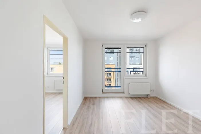Pronájem bytu 2+kk, Praha - Troja, Hnězdenská, 46 m2