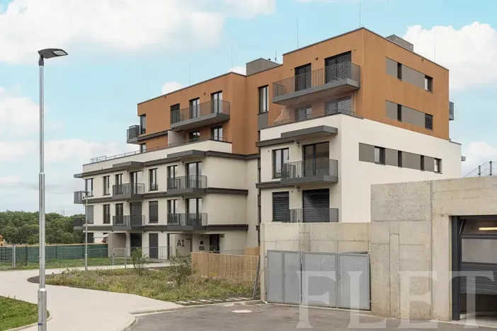 Pronájem bytu 2+kk, Praha - Řeporyje, Haenkeho, 47 m2