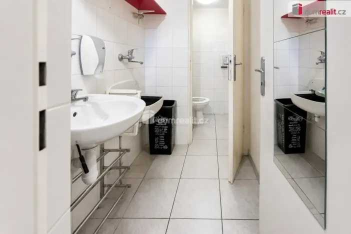 Prodej restaurace, Praha - Nové Město, Ostrovní, 74 m2