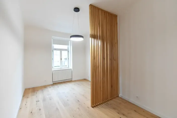 Pronájem bytu 2+kk, Praha - Smíchov, Holečkova, 36 m2