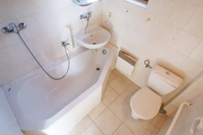 Prodej rodinného domu, Strážov - Splž, 100 m2