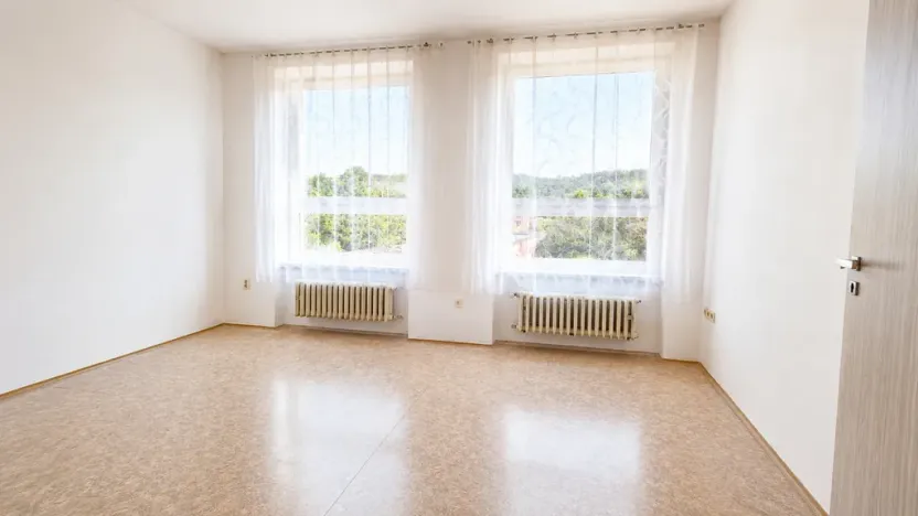 Pronájem ordinace, Karlovy Vary, Kpt. Jaroše, 79 m2